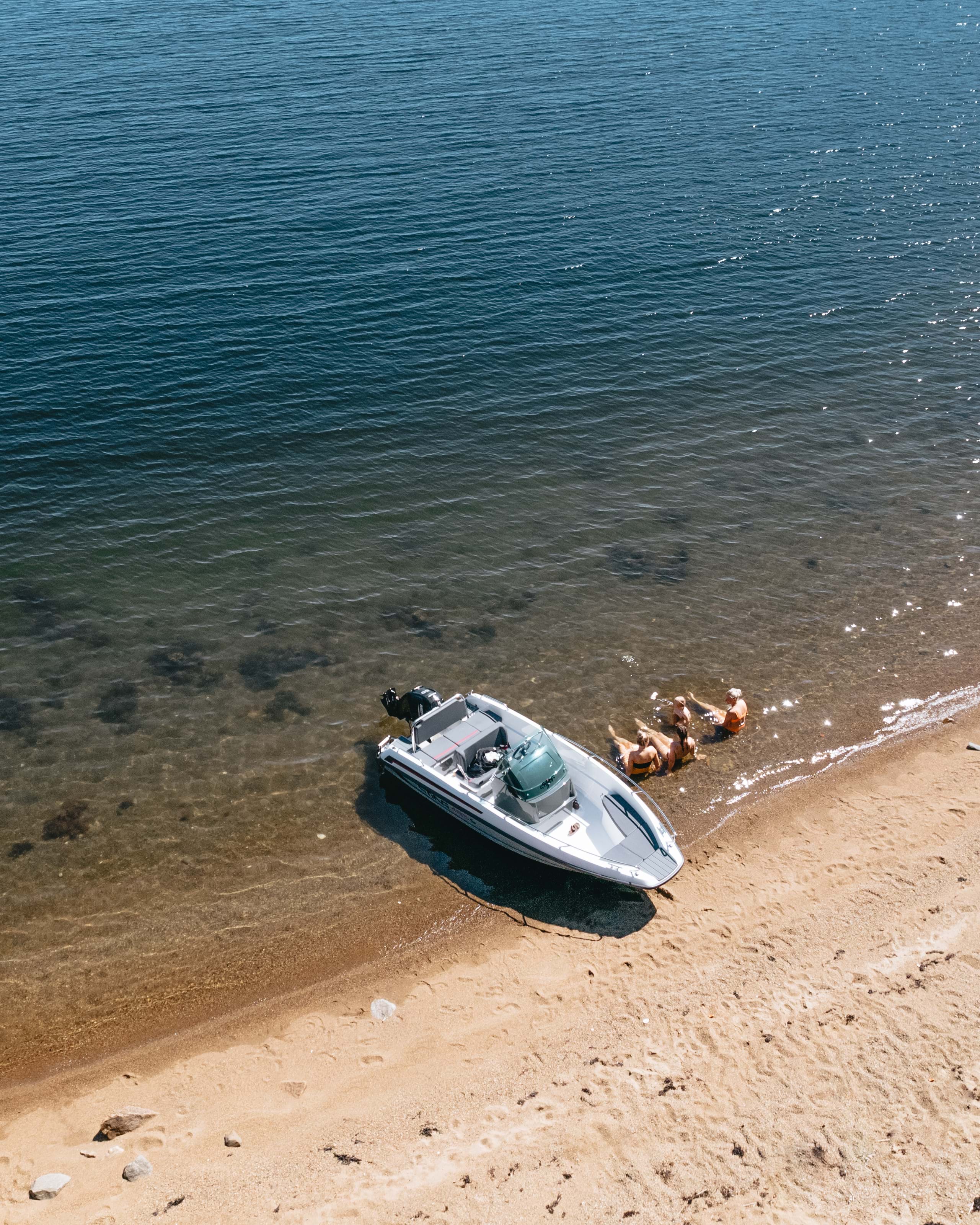 Sting 485 S From Above