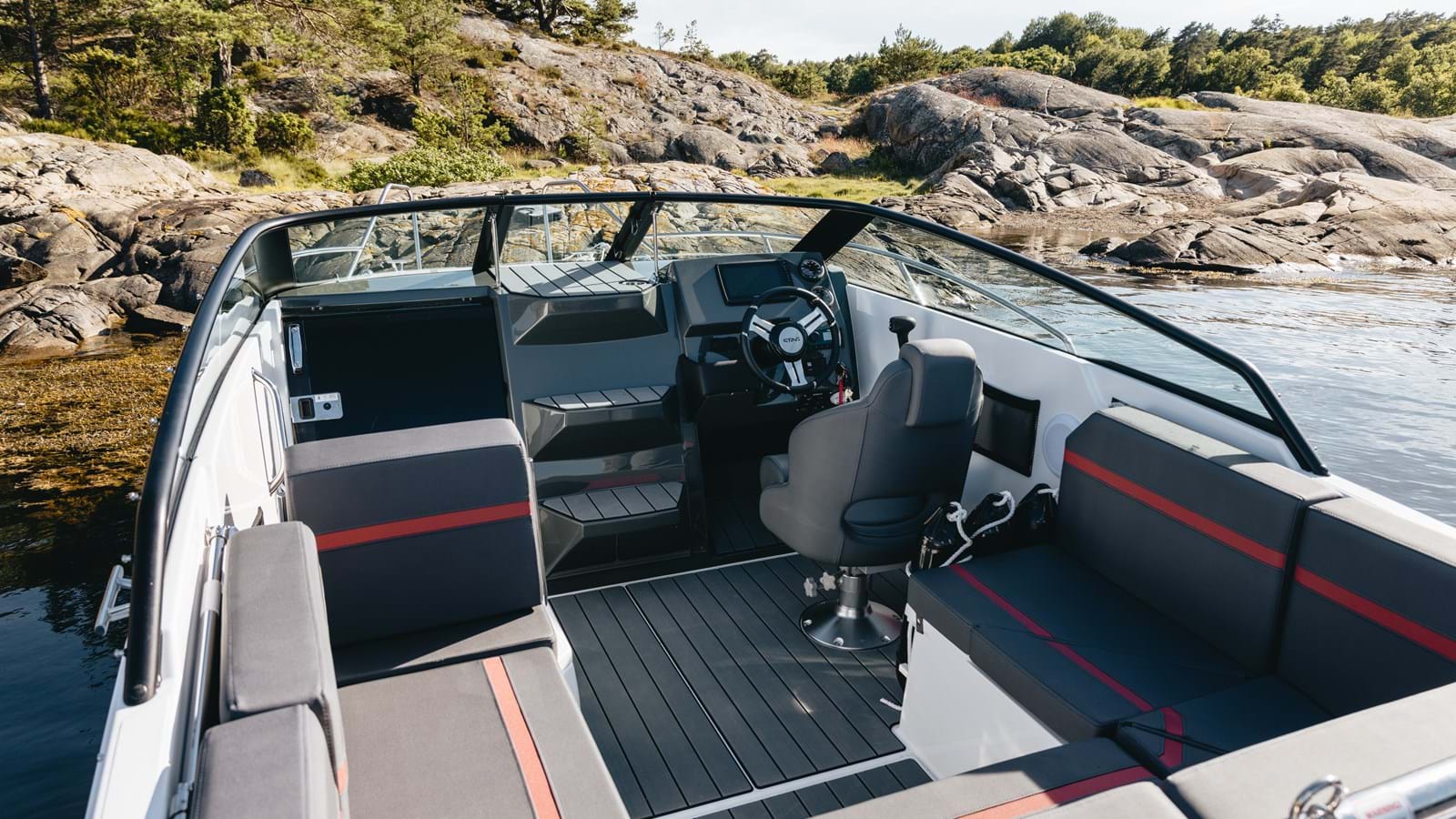 Sting 610 DC Details Cockpit